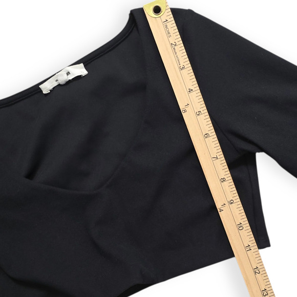 Joah Brown Crop V-Neck Long Sleeve Thumbholes Small Medium Black - Picture 7 of 7